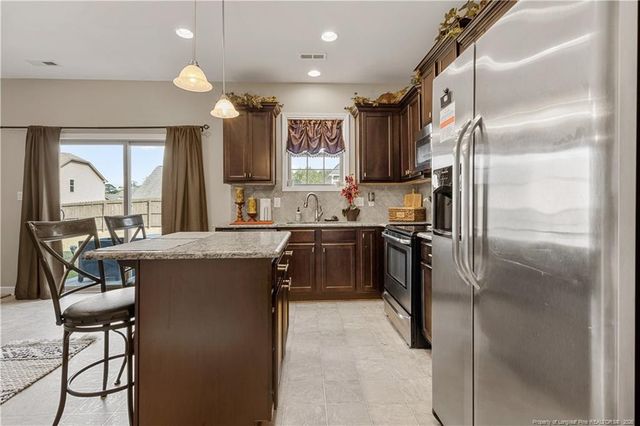 4553 Headwind Drive, Fayetteville, NC 28306