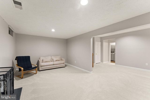 734 BALLS BLUFF RD NE, Leesburg, VA 20176