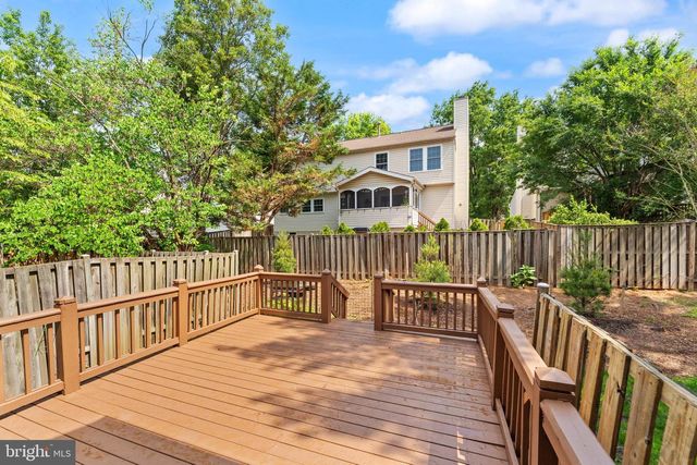 734 BALLS BLUFF RD NE, Leesburg, VA 20176