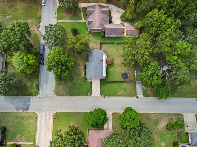 1157 Chateau Drive, West Plains, MO 65775