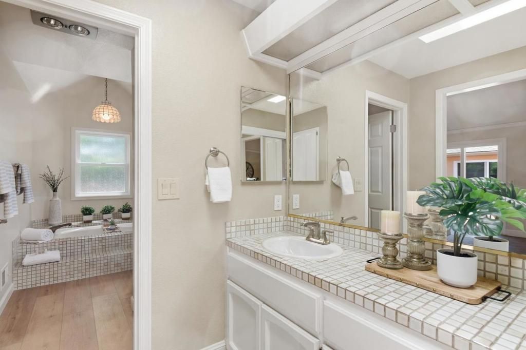 Image 13 of property listing at 1112 Grimley Lane, San Jose, CA 95120
