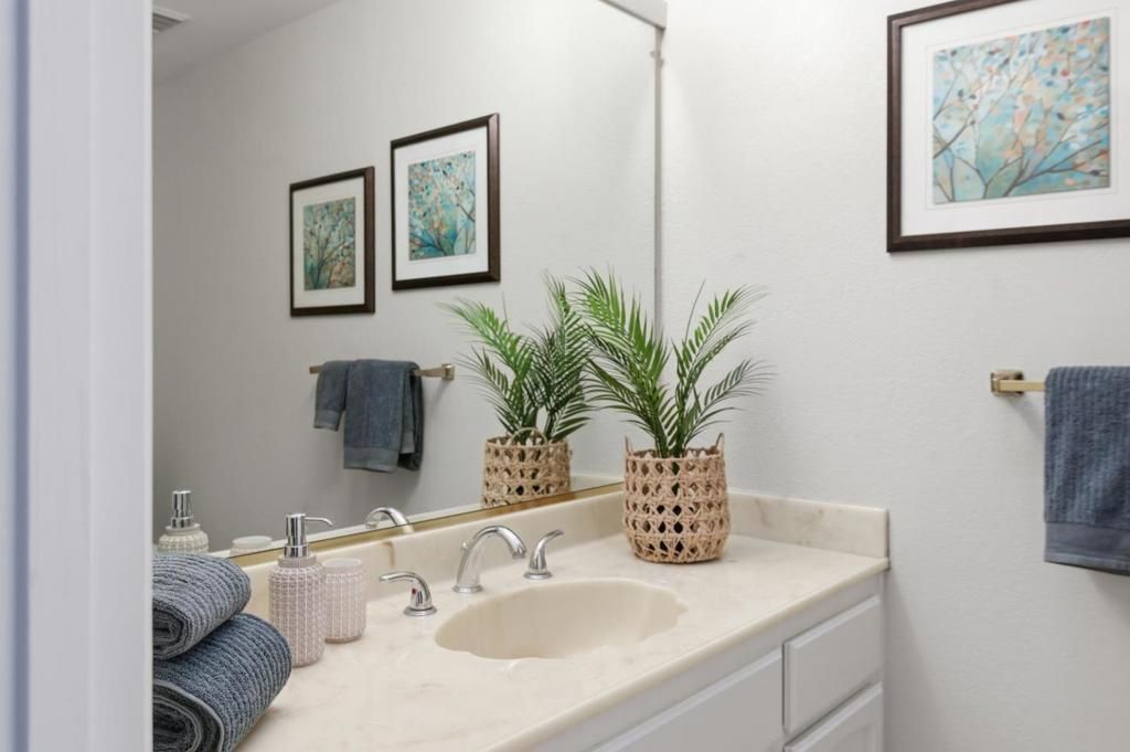 Image 21 of property listing at 1112 Grimley Lane, San Jose, CA 95120