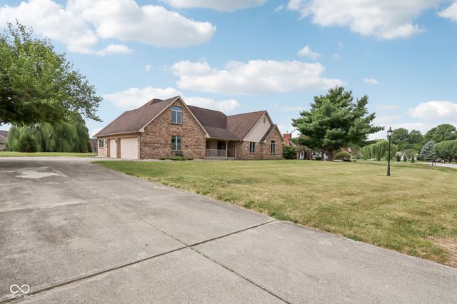 2002 Kerri Lynn Lane, Kokomo, IN 46902