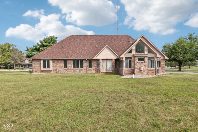 2002 Kerri Lynn Lane, Kokomo, IN 46902