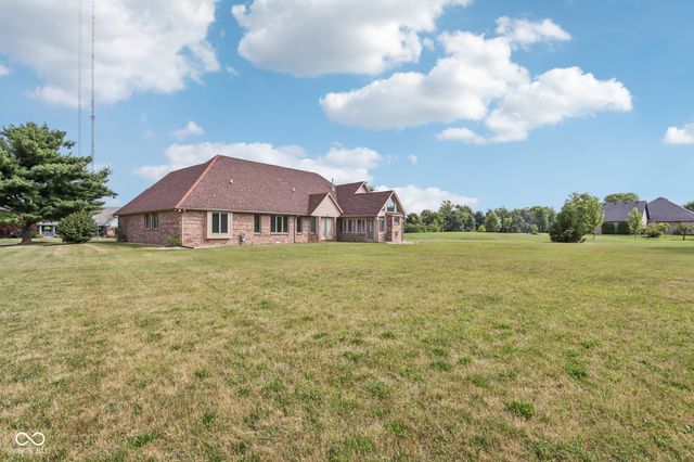 2002 Kerri Lynn Lane, Kokomo, IN 46902