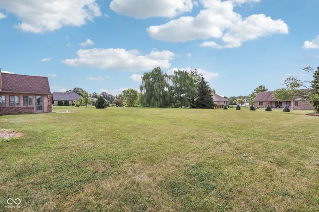 2002 Kerri Lynn Lane, Kokomo, IN 46902