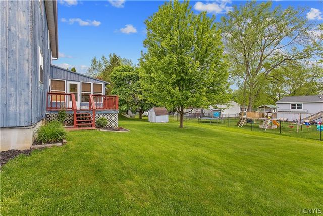 14 Braeside Road, Lysander, NY 13027