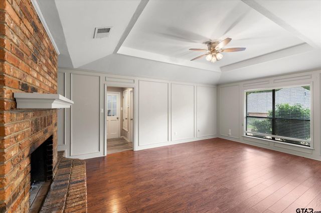 4509 Lakeside Drive, Mt Pleasant, TX 75455