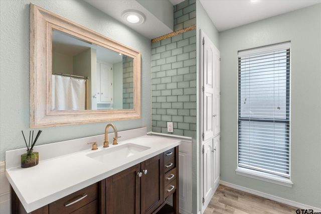 4509 Lakeside Drive, Mt Pleasant, TX 75455
