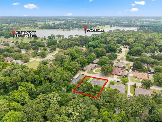 4509 Lakeside Drive, Mt Pleasant, TX 75455