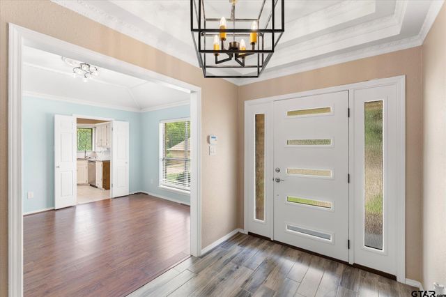 4509 Lakeside Drive, Mt Pleasant, TX 75455