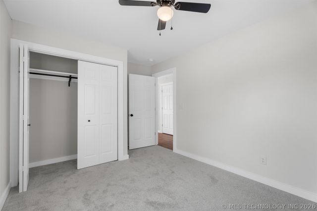 1625 East Drive, Bartlesville, OK 74006