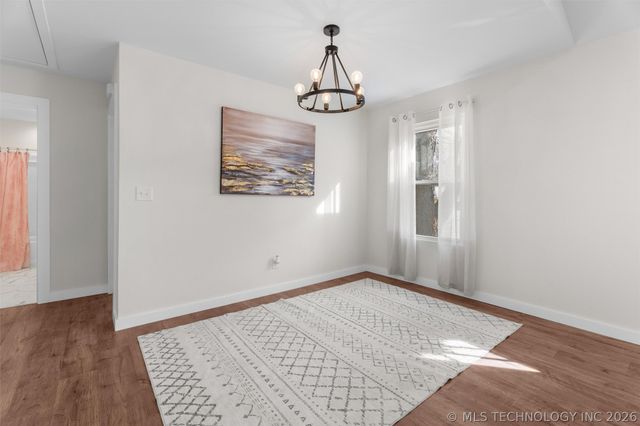 1625 East Drive, Bartlesville, OK 74006