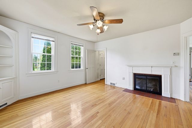 717-719 Stony Hill Rd, Wilbraham, MA 01095