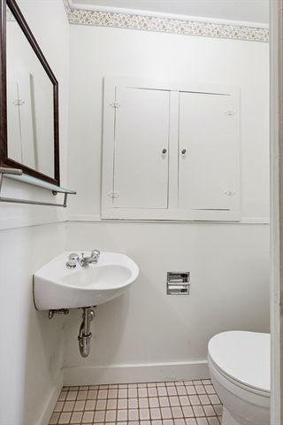 717-719 Stony Hill Rd, Wilbraham, MA 01095