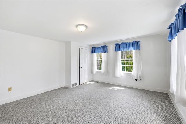 717-719 Stony Hill Rd, Wilbraham, MA 01095