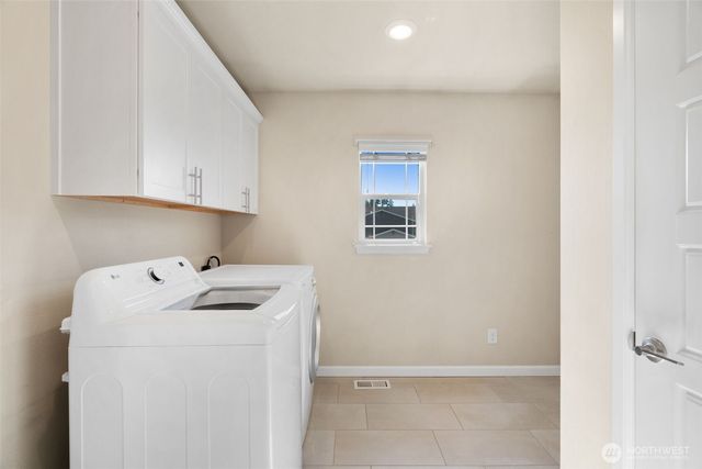 13264 178th Avenue Ct E, Bonney Lake, WA 98391