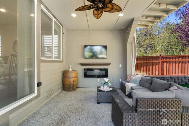 13264 178th Avenue Ct E, Bonney Lake, WA 98391