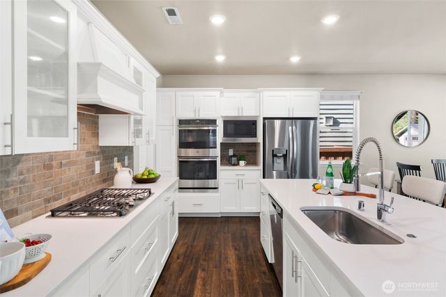 13264 178th Avenue Ct E, Bonney Lake, WA 98391