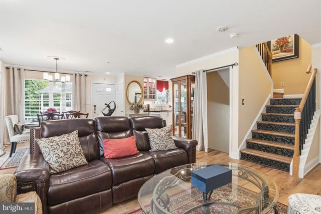 203 PRAIRIE CT, Quakertown, PA 18951