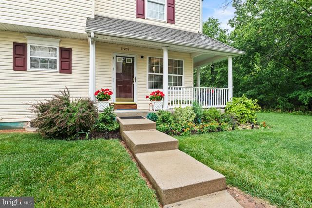 203 PRAIRIE CT, Quakertown, PA 18951