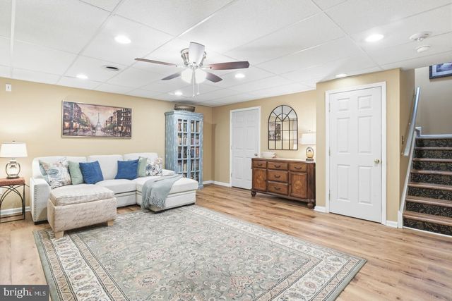 203 PRAIRIE CT, Quakertown, PA 18951