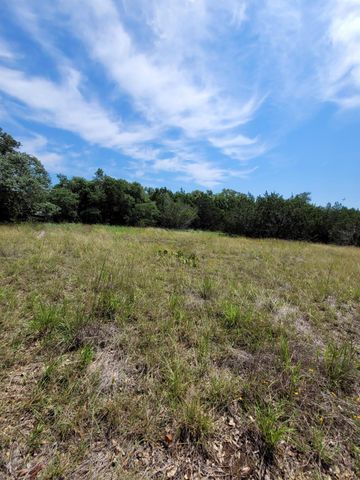 665 Jennifer LN, Driftwood, TX 78619