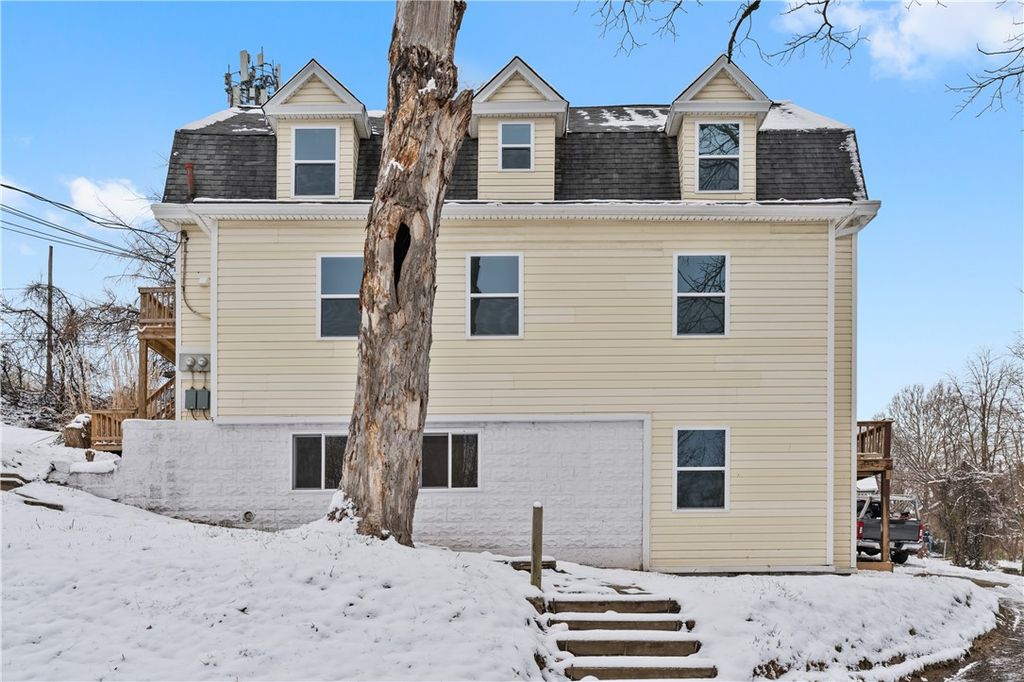 1116 ONeil Blvd, Mckeesport, PA 15132