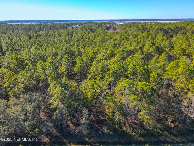 10265 FLIKKEMA Avenue, Hastings, FL 32145