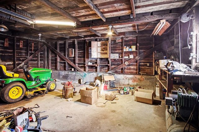 4659 Hendershot Avenue, Grand Rapids, MI 49544