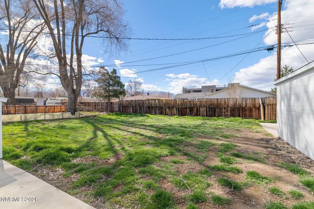 939 Bates Avenue, Reno, NV 89502