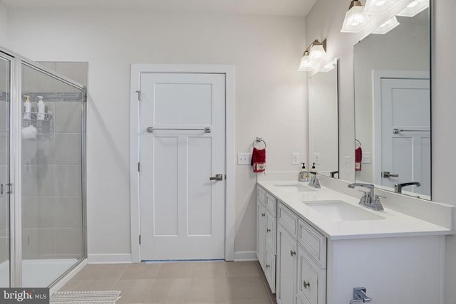 272 ANGLESEY DR, Middletown, DE 19709