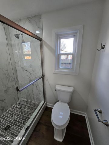 1011 3rd Street, Monett, MO 65708