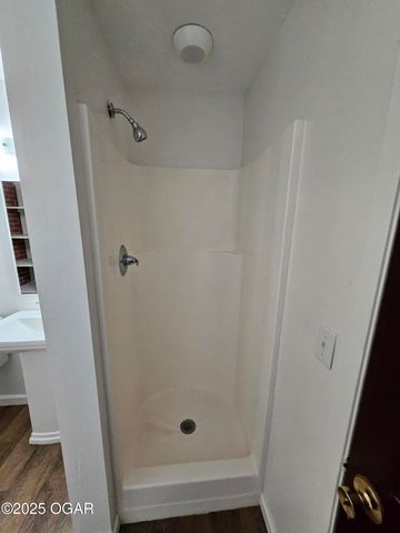 1011 3rd Street, Monett, MO 65708