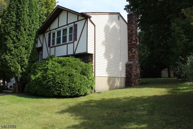 37 Center Grove Rd, Randolph Twp., NJ 07869