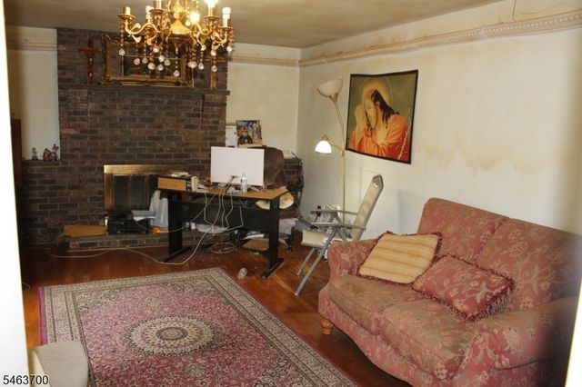 37 Center Grove Rd, Randolph Twp., NJ 07869