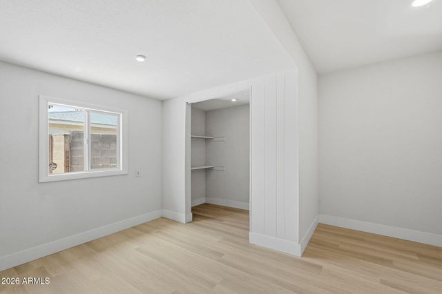 2617 W LAWRENCE Road, Phoenix, AZ 85017