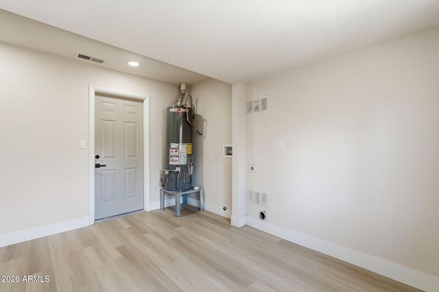 2617 W LAWRENCE Road, Phoenix, AZ 85017