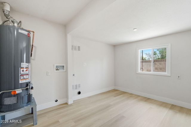 2617 W LAWRENCE Road, Phoenix, AZ 85017