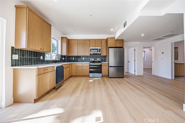 2938 S Sycamore Avenue 2, Los Angeles, CA 90016