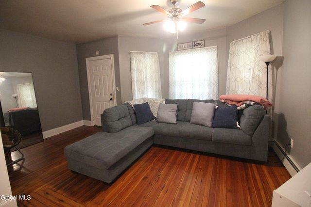 1906 Campbell Avenue, Schenectady, NY 12306