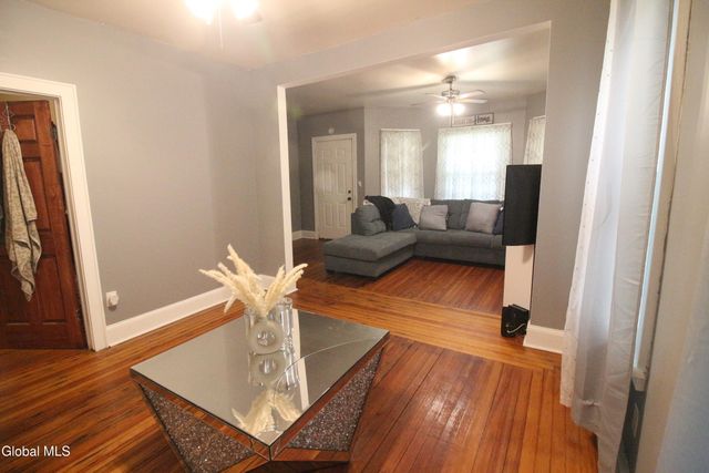1906 Campbell Avenue, Schenectady, NY 12306