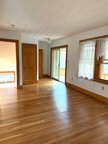 21-23 Rendall Place 2, Melrose, MA 02176