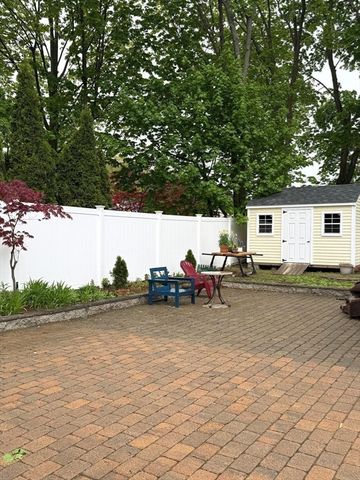 21-23 Rendall Place 2, Melrose, MA 02176