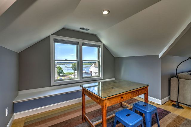 3 Francis Street, Milford, CT 06460