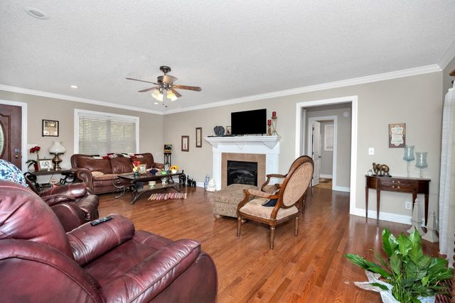 29636 Veto Rd, Elkmont, AL 35620