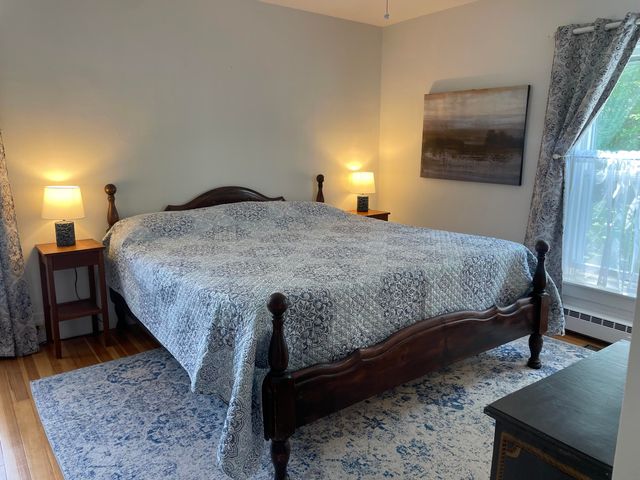 55 Bank Street, Harwich Port, MA 02646