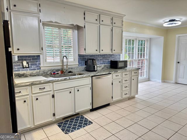 1643 Wesleyan Hills Drive, Macon, GA 31210