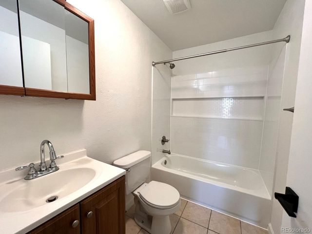 3390 S Clay St 1, Englewood, CO 80110
