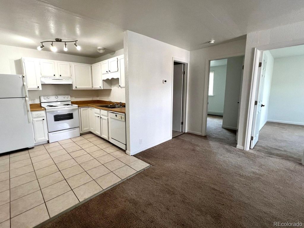 3390 S Clay St 1, Englewood, CO 80110